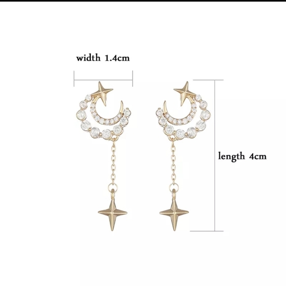 SOLD SOLD SOLD Gold Moon and Stars Earrings - Picture 4 of 5